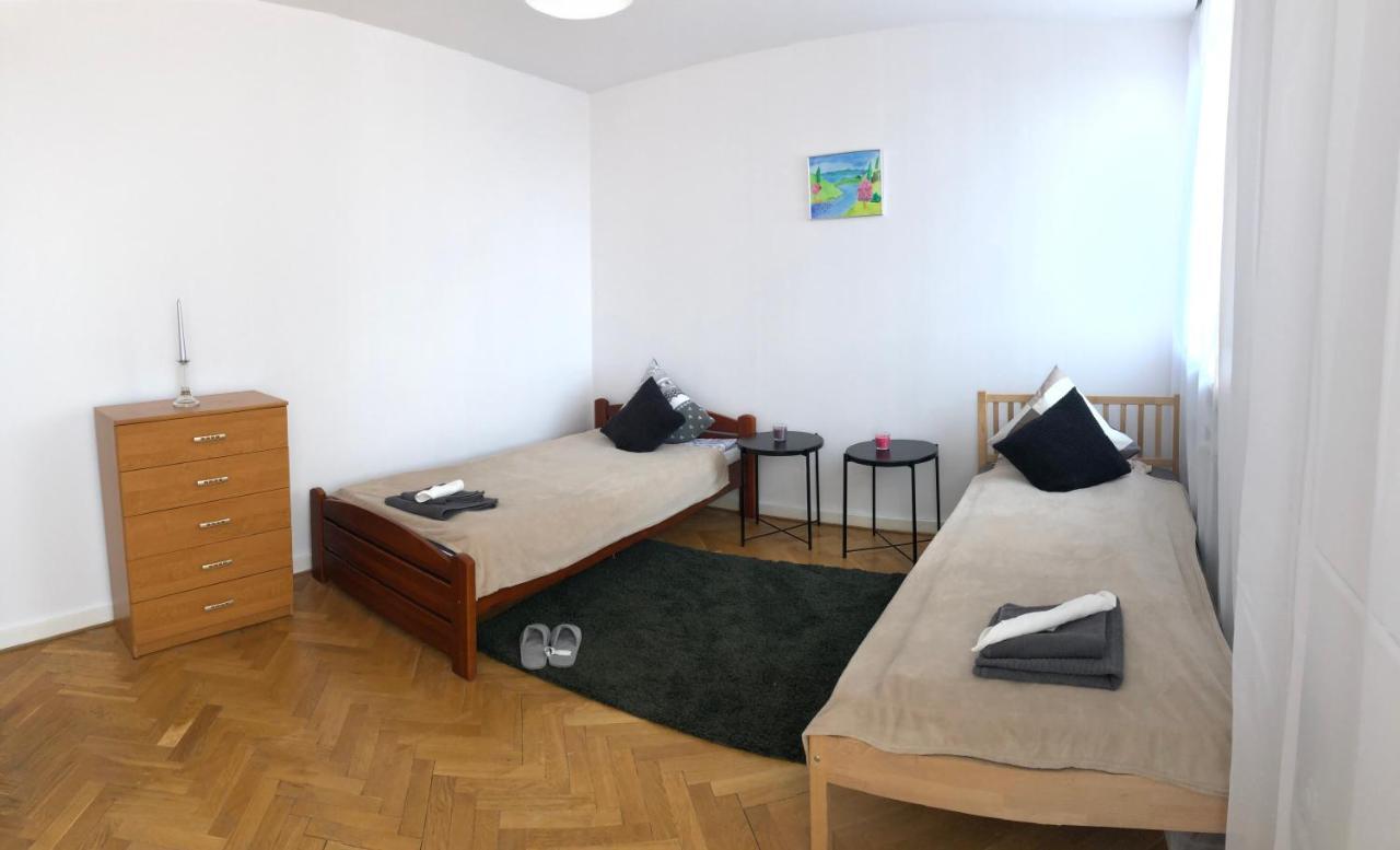 Apartment Swietojerska Varşovia Exterior foto